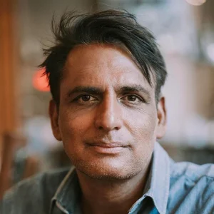 dr praveen tipirneni